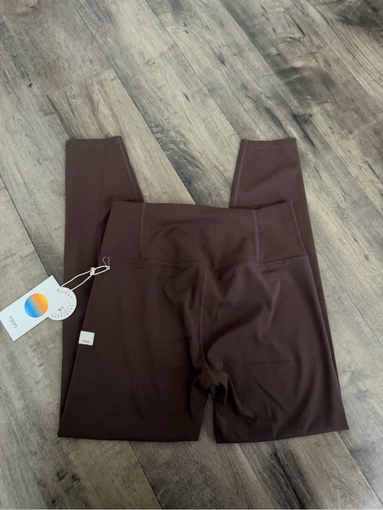 Vuori Pants - Vuori Medium Legging